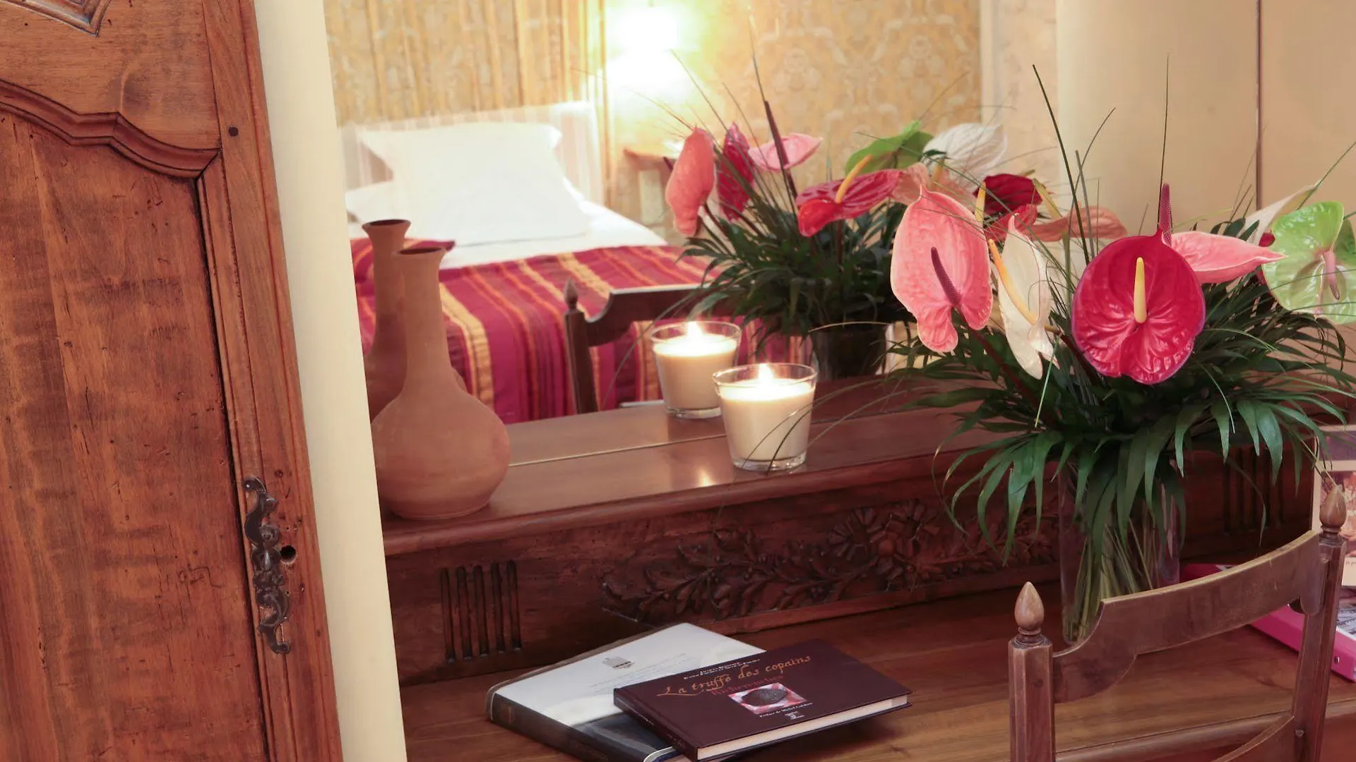 Auberge De Noves Domaine Du Deves Ξενοδοχείο